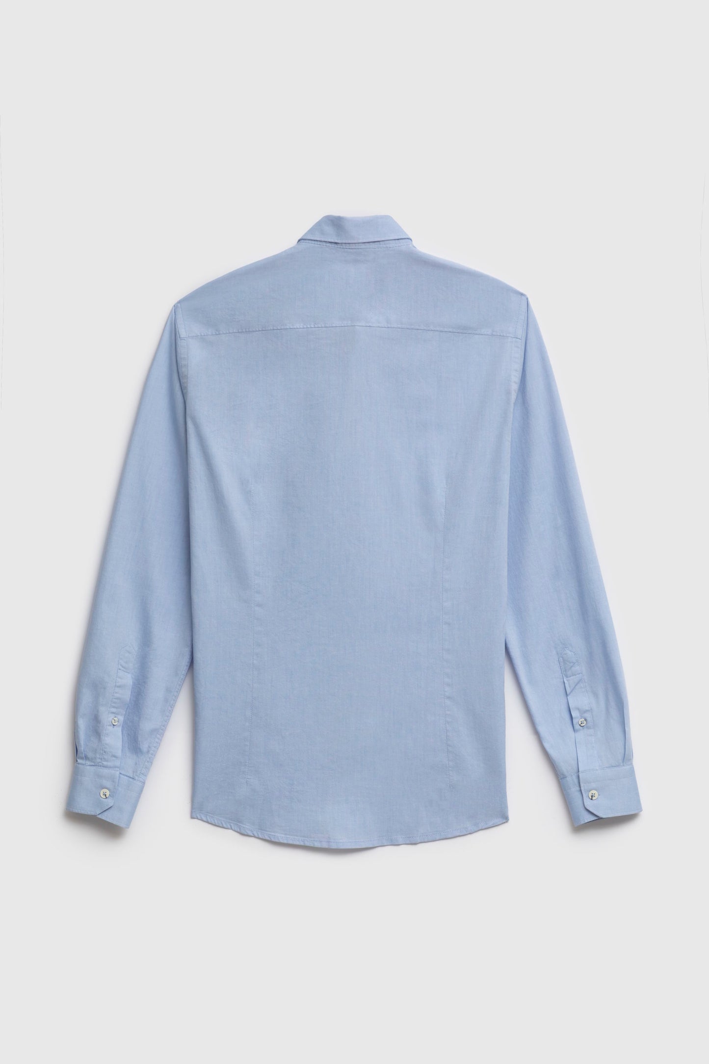 Camicia in 100% oxford di cotone con collo clip down