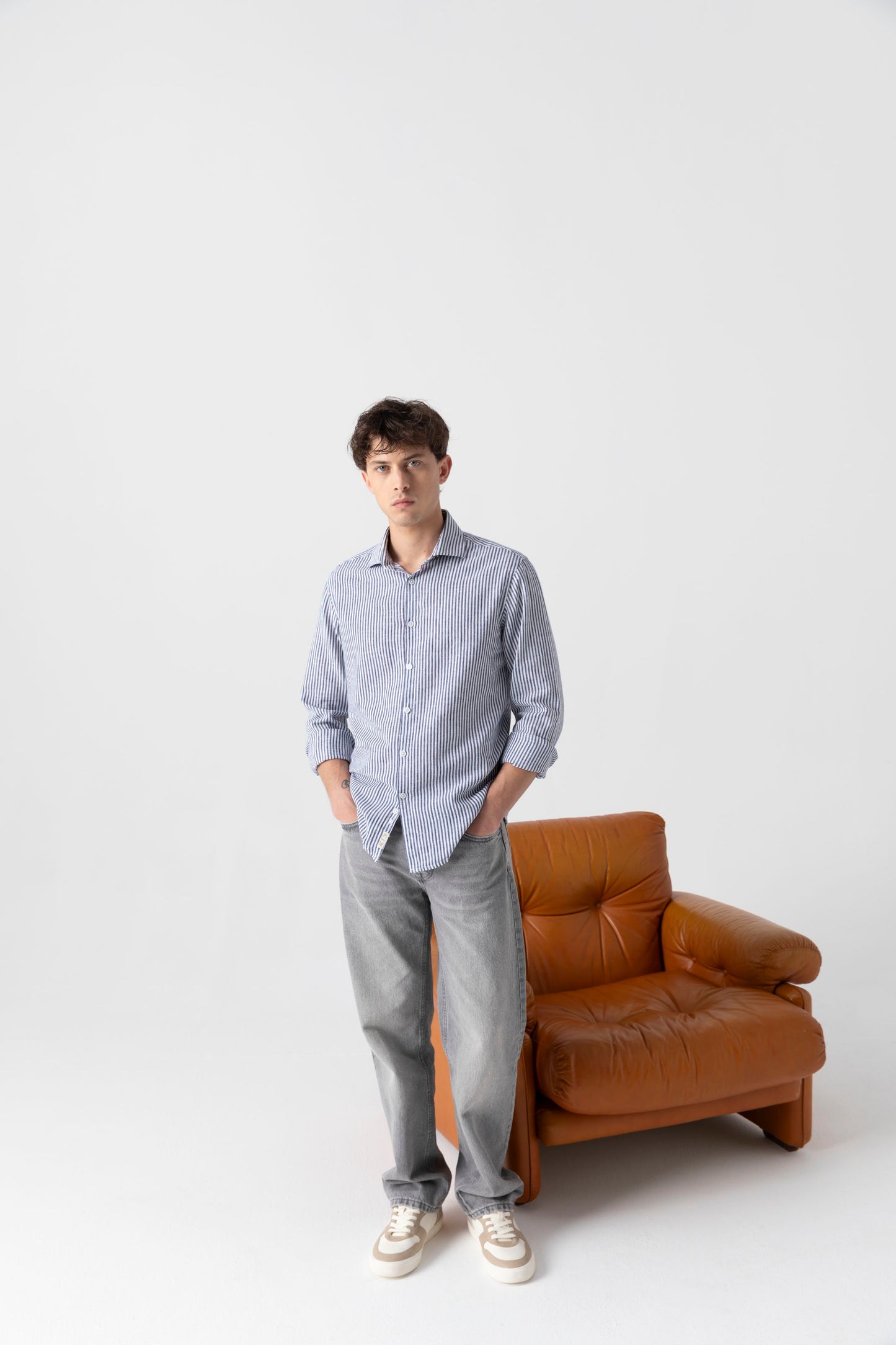 Camicia in fantasia di Lino Cotone con collo classico piccolo