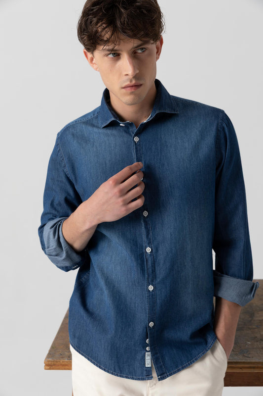 Camicia in denim di cotone con collo piccolo classico